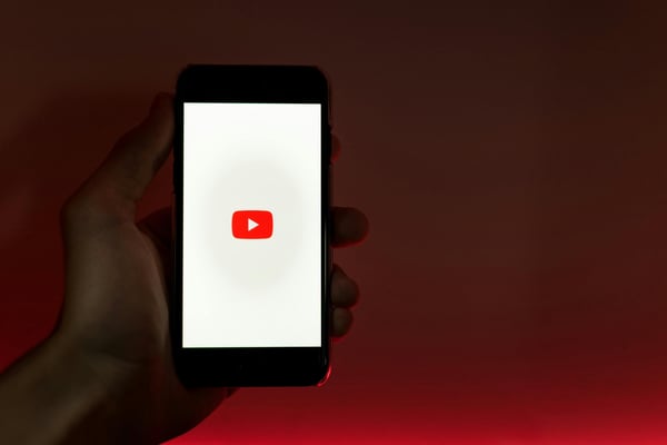 YouTube Mistakes That Destroy Trust for Your Business (and How to Fix Them)