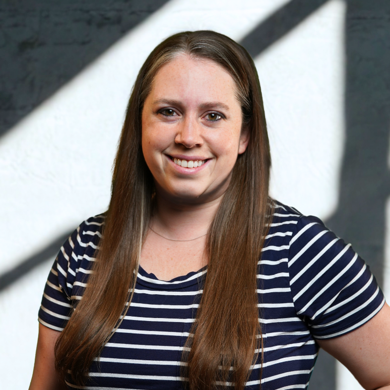 Stephanie Headshot Square (1)